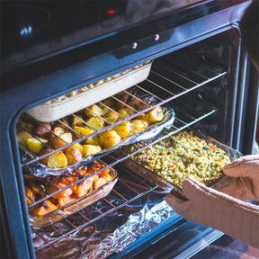 Фото На каких режимах готовить в электрической духовке?: Как правильно готовить идеальные блюда