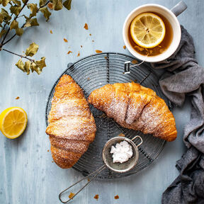 Фото Круассаны из Готового Теста со Сгущенкой: пошаговый рецепт в домашних условиях