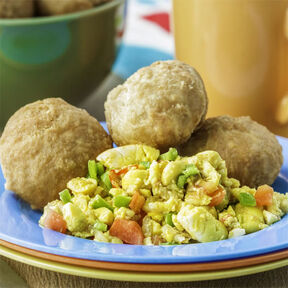 Фото Куриные котлеты с начинкой из сыра и яиц - просто и вкусно!