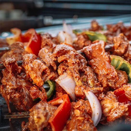 Фото вкусный Армянский шашлык из свинины: мягкий и сочный на мангале