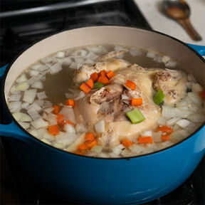 Фото Что можно приготовить из вареной курицы на второе быстро и просто