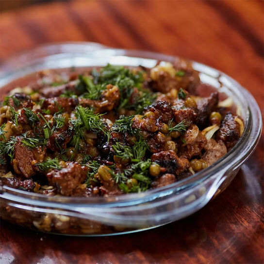 Фото как приготовить идеальный сочный свиной шашлык на решетке в духовке