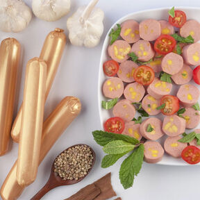 Фото Как быстро и вкусно приготовить сосиски в микроволновке: советы, рецепты и хитрости