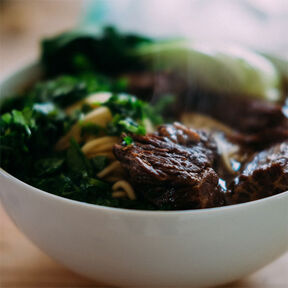 Фото Как вкусно и быстро приготовить мягкую СВИНУЮ ПЕЧЕНКУ: пошаговый рецепт