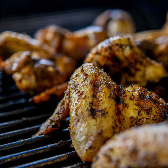 Фото самый вкусный и нежный сочный шашлык из курицы с уксусом и луком