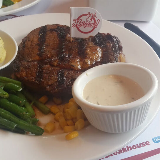 Фото как приготовить и вкусно пожарить Сочный Стейк с Ароматным Грибным Соусом - рецепт совершенства в каждом кусочке