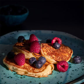 Фото оладьи на кислом молоке на сковороде