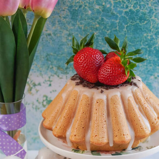 Фото Быстрый итальянский Пасхальный Кулич с начинкой маскарпоне без дрожжей в духовке