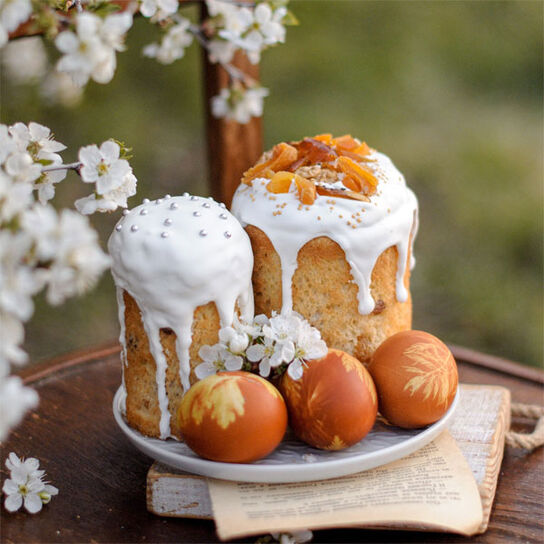 Фото Лучший пасхальный кулич на желтках с изюмом и цукатами в духовке