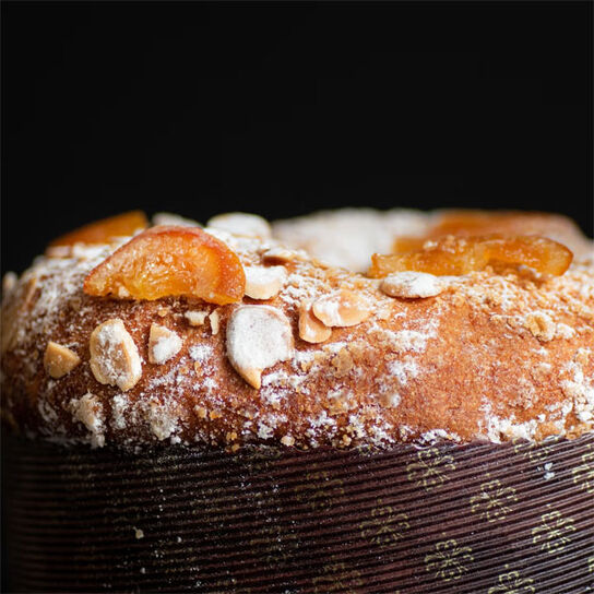 Фото Воздушный вкусный пасхальный кулич паска на заварном тесте в духовке