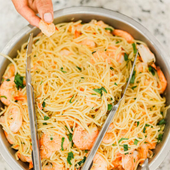 Фото вкусная Паста с Креветками в Сливочно-Чесночном Соусе - пошаговый рецепт приготовления в домашних условиях