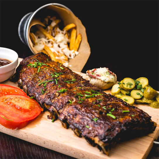 Фото вкусный маринад для мяса запеченного в духовке, свинина в соевом соусе с медом и горчицей