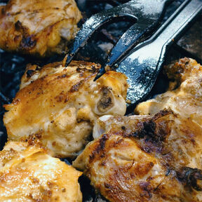 Фото Самый вкусный маринад из меда и горчицы для шашлыка - рецепт для пикника на природе