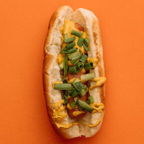 Фото сосиски в дрожжевом тесте на молоке