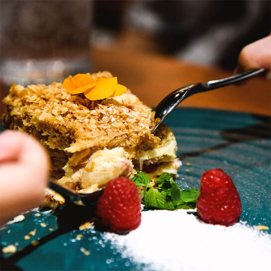 Фото самый вкусный Торт Наполеон с заварным кремом: классический советский рецепт как в детстве