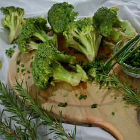 Фото Жареная Капуста Брокколи с Чесноком на Сковороде: пошаговый рецепт